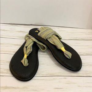 Size 9 Sanuk Yoga Sling Sandals